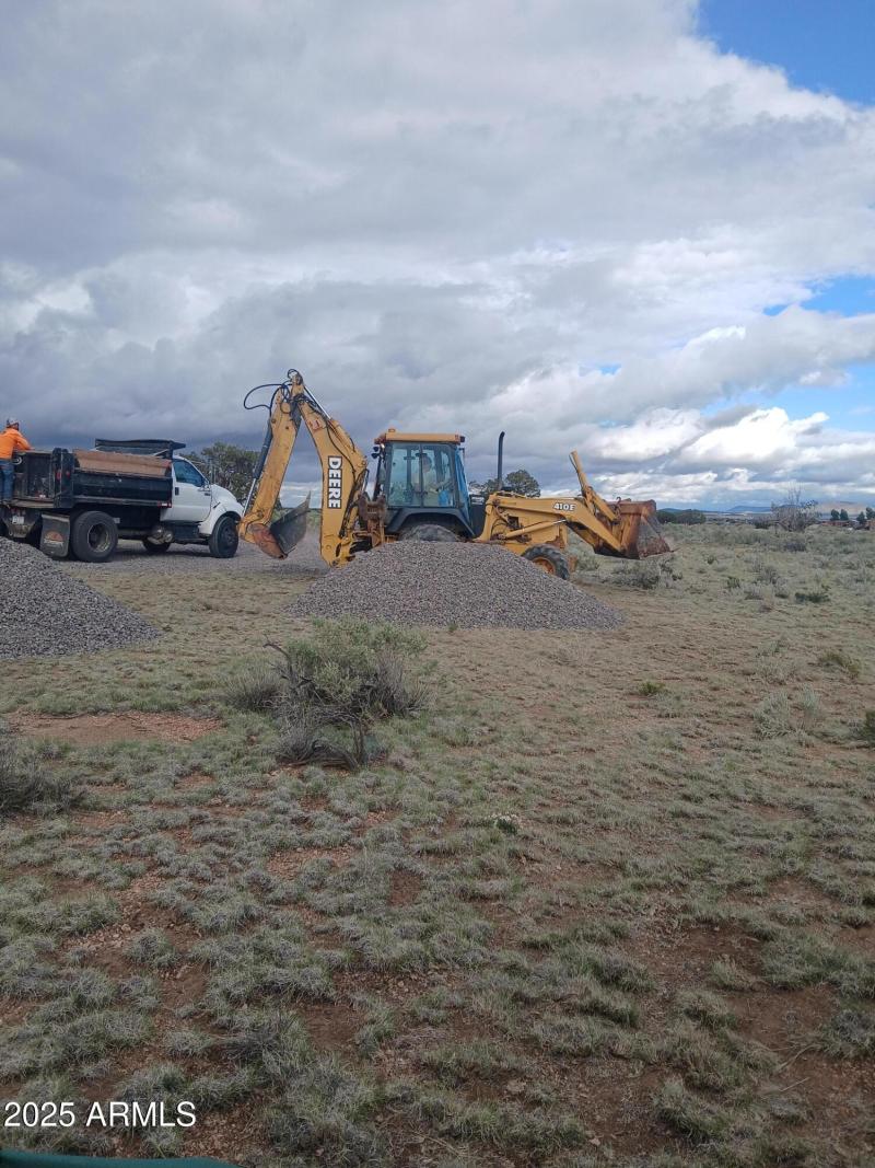 6) 63509-68d8211e415b3