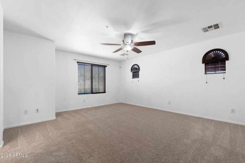 15__3266 E Sports Dr