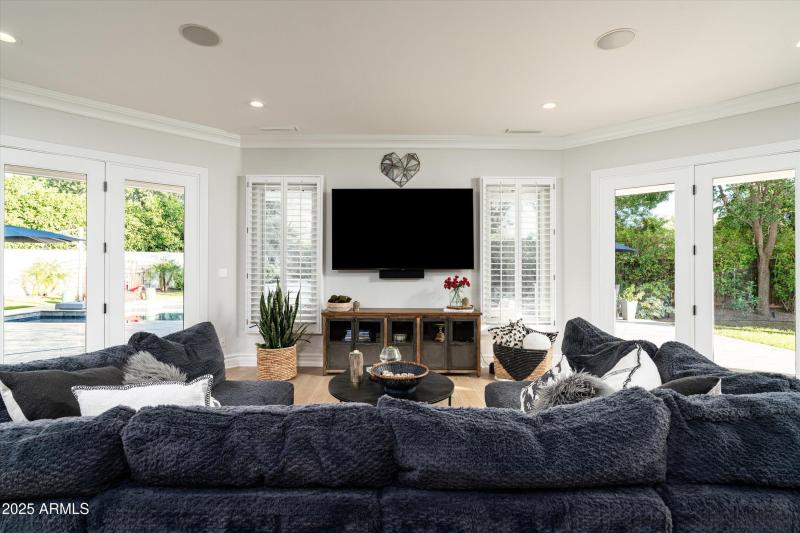 030-6113 E Calle Del Norte (29 of 101)