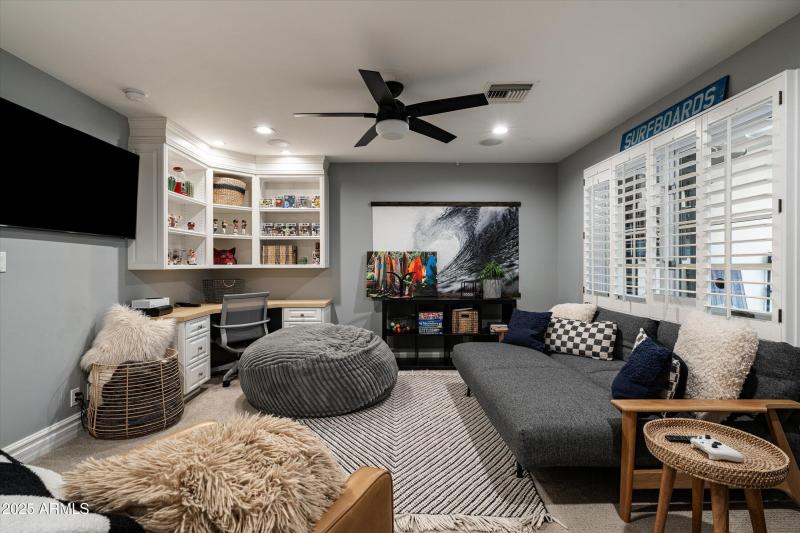 044-6113 E Calle Del Norte (44 of 101)