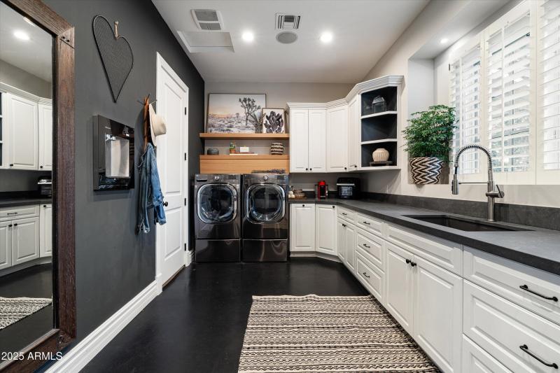 053-6113 E Calle Del Norte (53 of 101)