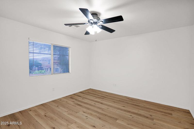 9-web-or-mls-P1314428