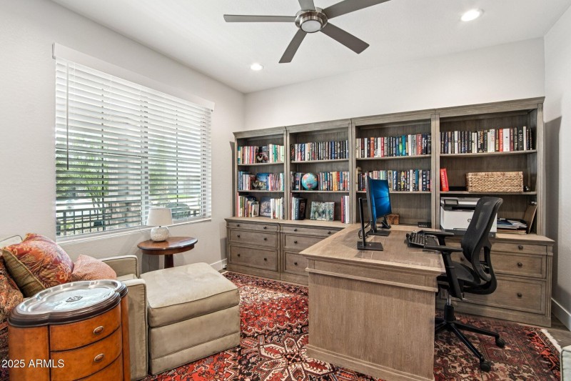 20-web-or-mls-W Fairmount Ave-S2809-019