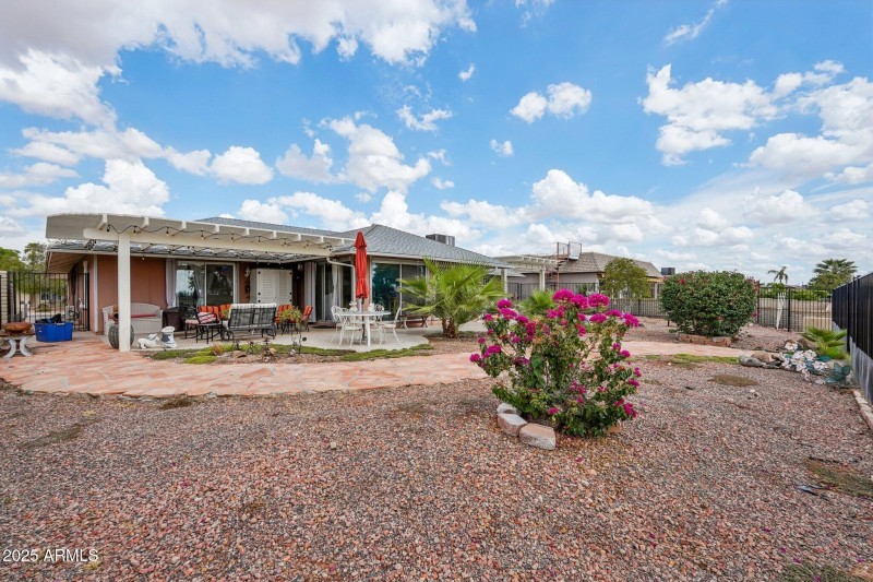 43-web-or-mls-W Country Club Dr-S2909-04