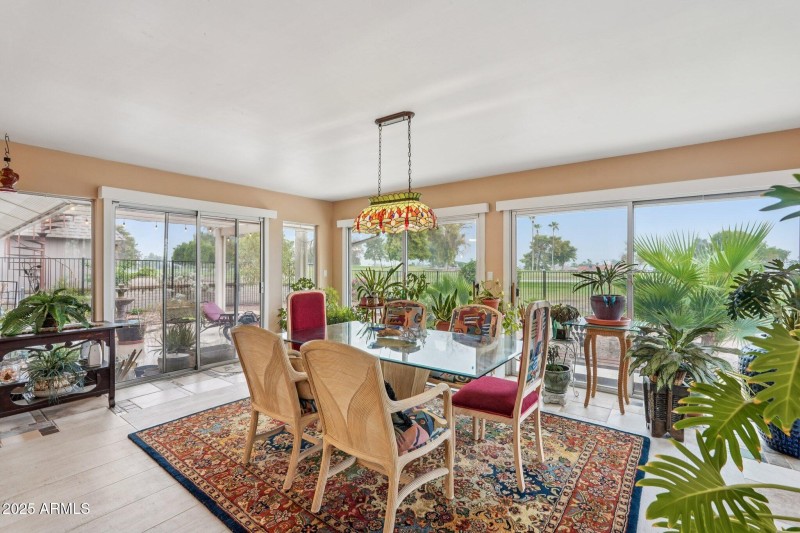 18-web-or-mls-W Country Club Dr-S2909-01