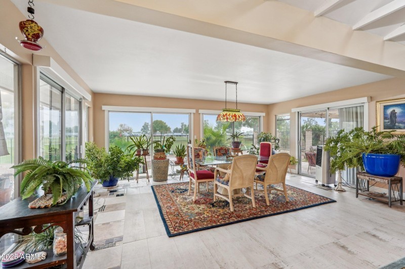 17-web-or-mls-W Country Club Dr-S2909-01