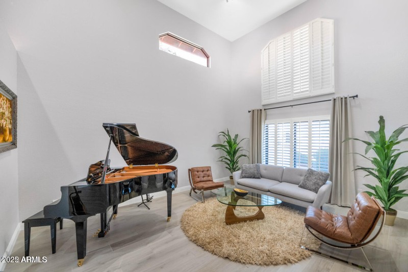 20221114213750196934000000-o