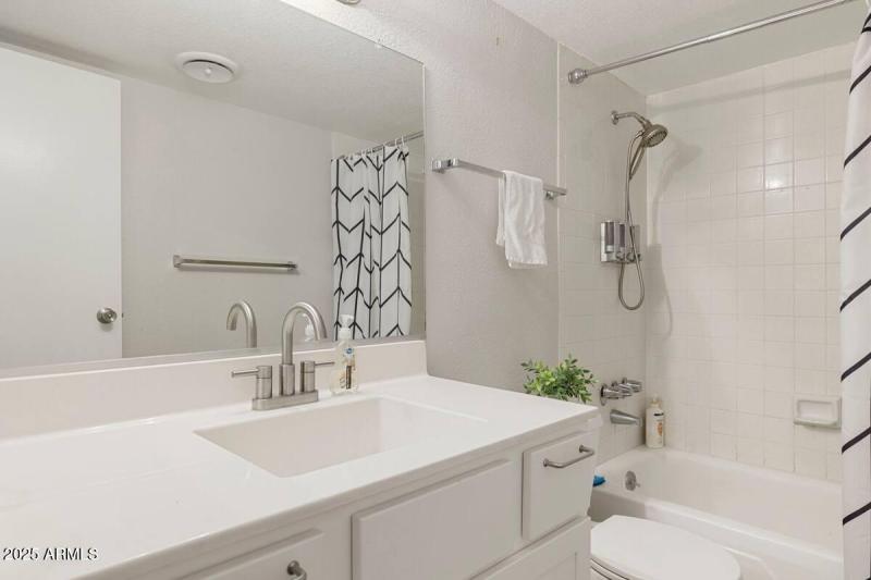 fe8f2719-c647-4af1-98c7-2b625cf9eafa