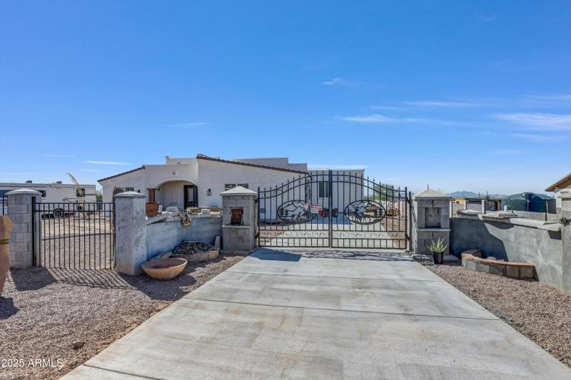 01-IMG_0147_48_49_50_51