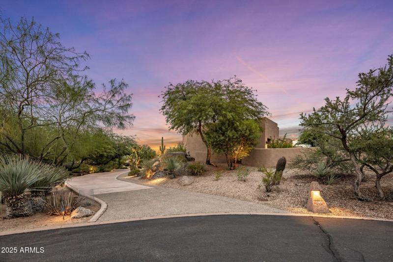 87-web-or-mls-D46A8586