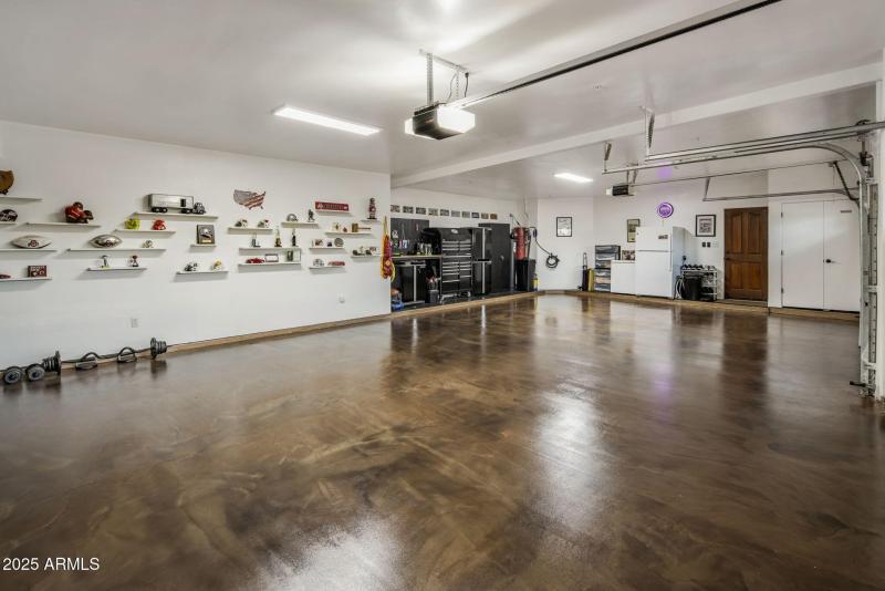 24-web-or-mls-D46A8172