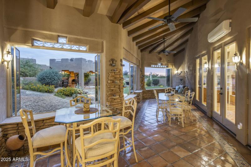 85-web-or-mls-D46A8576