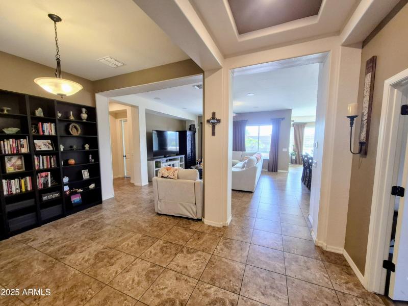 c9ccf77d-b383-4159-9c10-b9b32d5da478~1