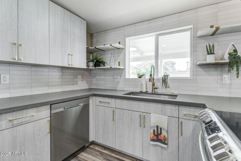 20240218220936762983000000-o