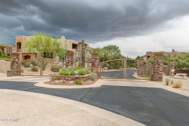 Gated Community - Stonedge