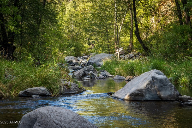 DEDICATED PRIVATE CREEK ACCESS