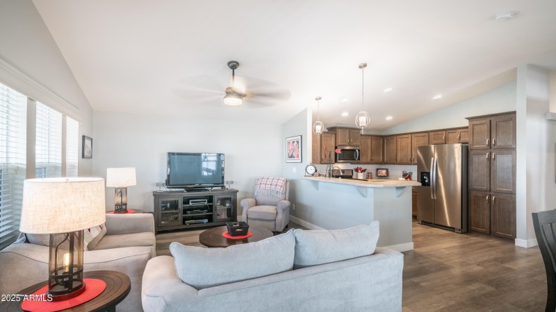 9302 W Broadway Rd Lot 165-14