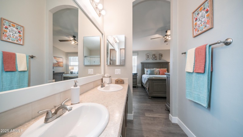 9302 W Broadway Rd Lot 165-31