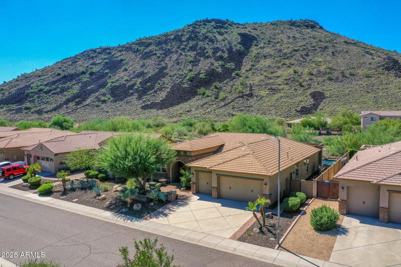 Wash Backing Open Mountain Views