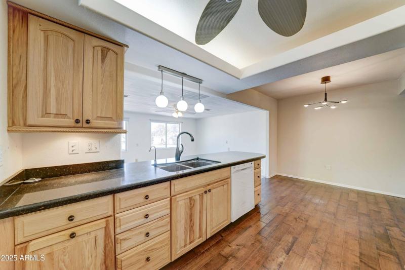 14439 n sun valley-11