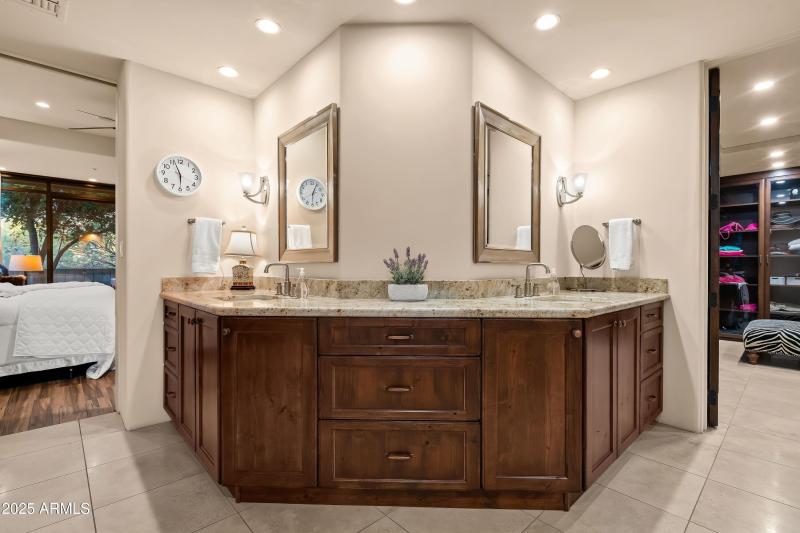 023_Primary Bath Details