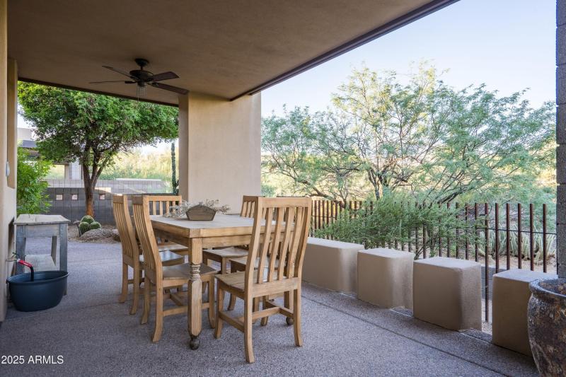 037_Privacy with Golf Course Views