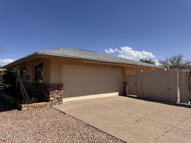 CEDB8DB8-5B9A-4F10-88DF-CF04BED64F4D_1_1