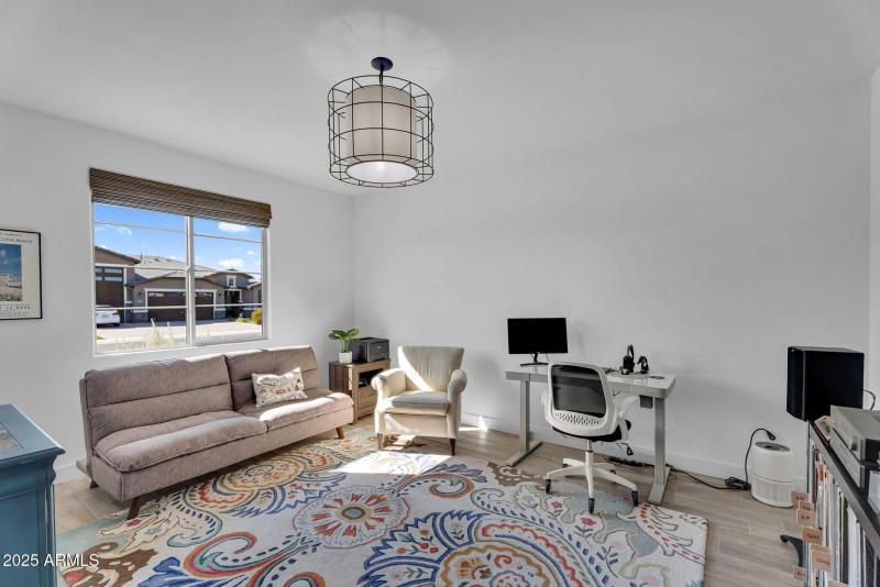 030_20-web-or-mls-hibiscus-17_170