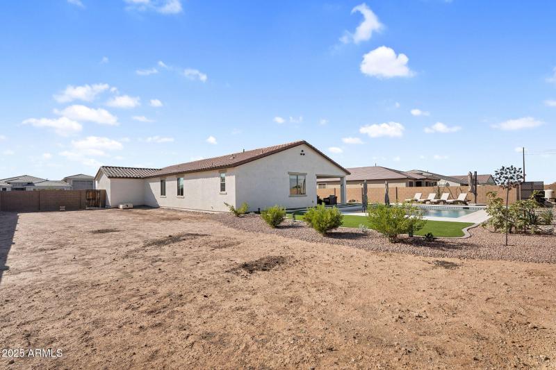 044_46-web-or-mls-hibiscus-41_758