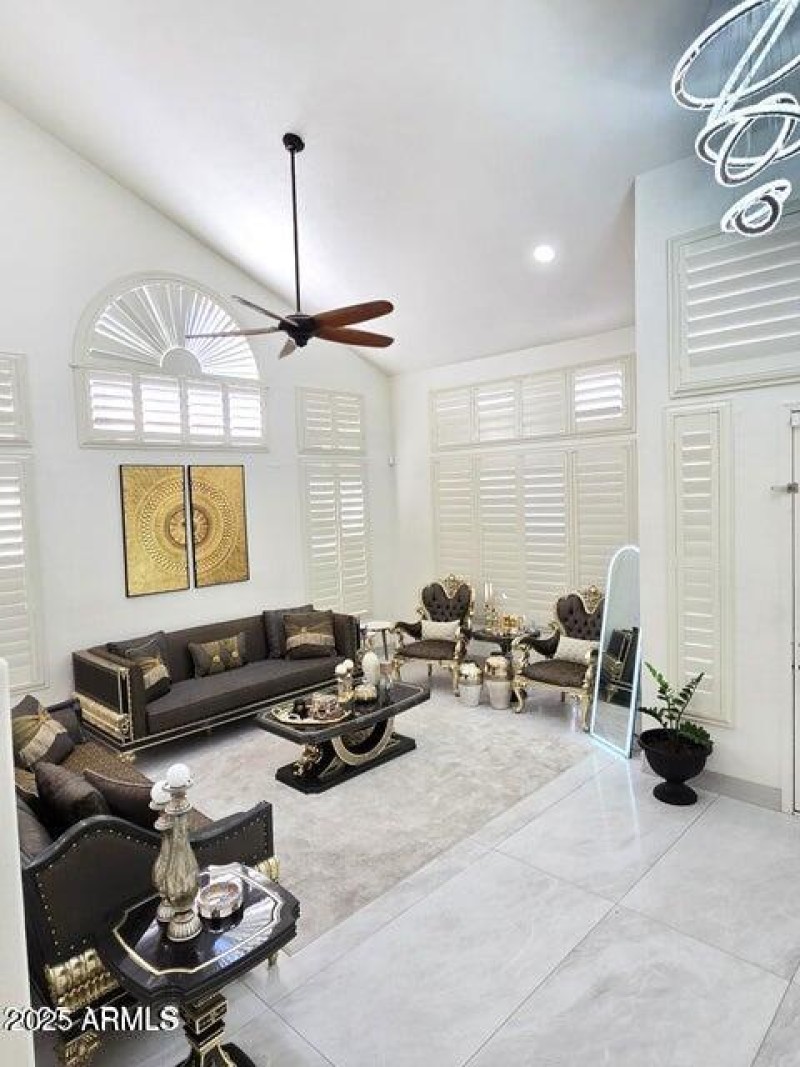 20250212070757290475000000-o