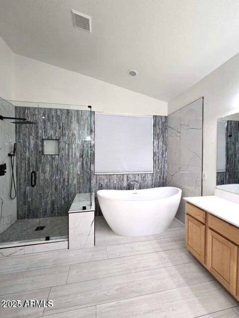 20250212071016837014000000-o