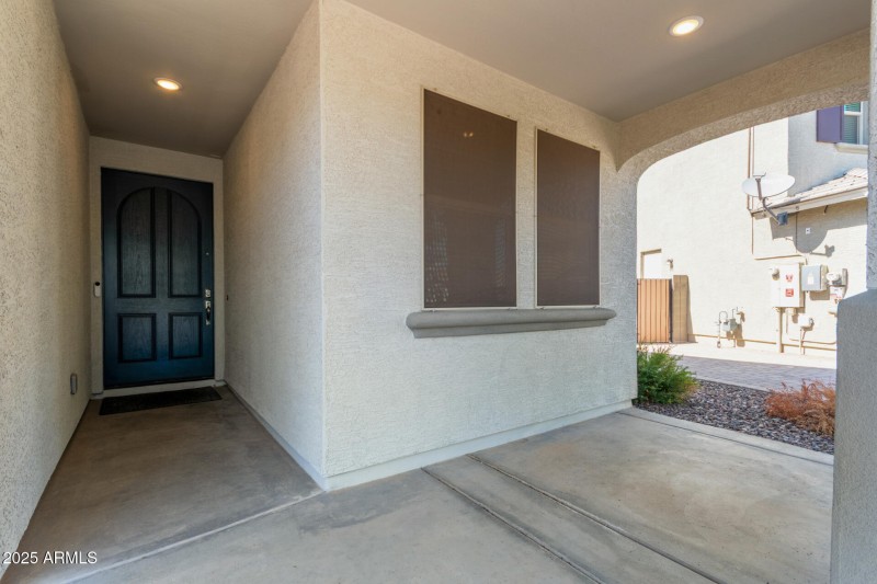 1080 N 153RD Drive, Goodyear, AZ 85338