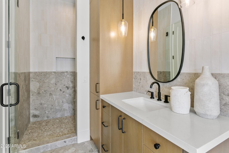 GAME ROOM FULL BATHROOM WITH SHOWER