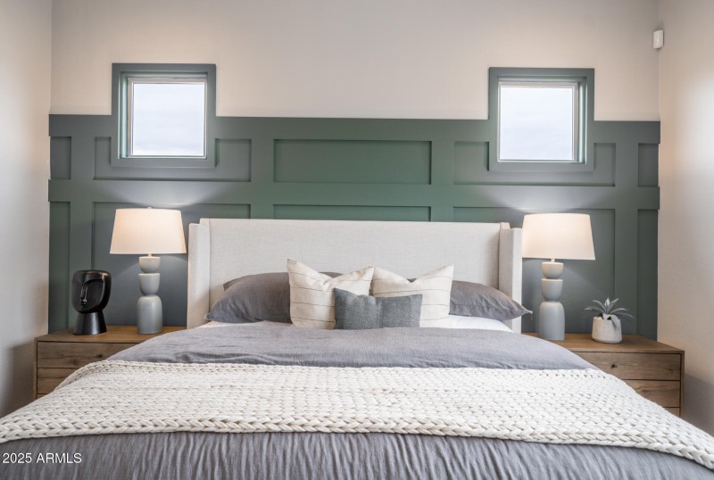 3836 S Gladiolus Circle