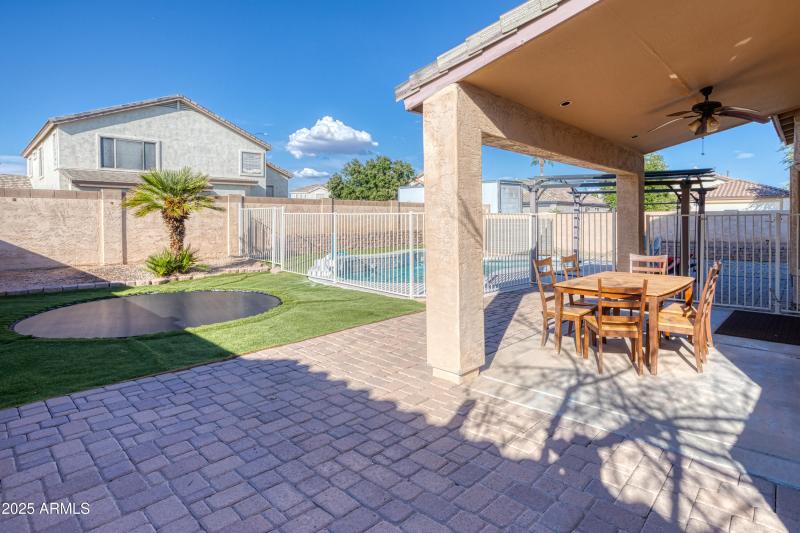 PAX_4288_AuroraHDR2019-edit