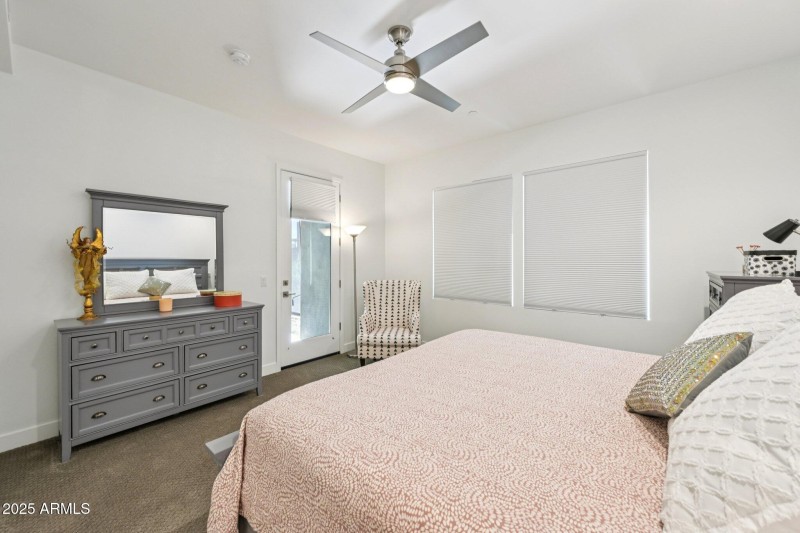 35-web-or-mls-N 136th St-S3009-035