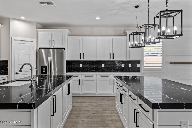 23137 E Camina Buena Vista-17