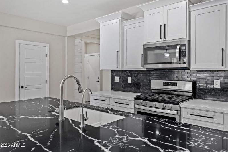 23137 E Camina Buena Vista-18