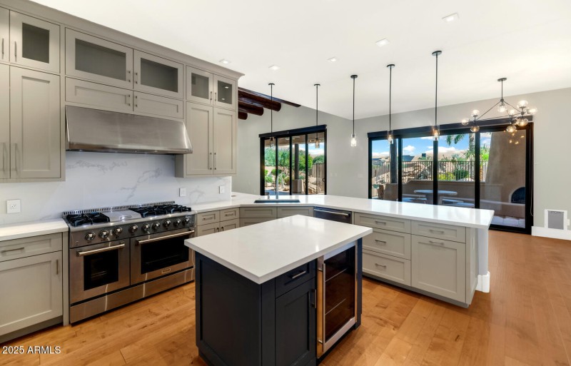 24005 N 45th Dr-large-018-045-TOD8779-15