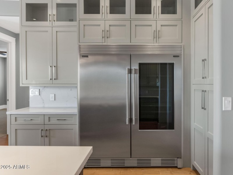 24005 N 45th Dr-large-023-048-TOD8777-13