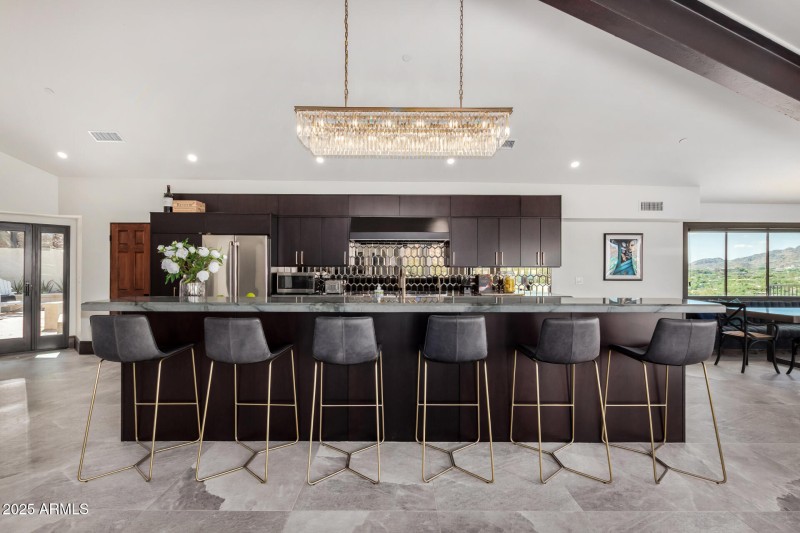 23 - Camelback Canyon