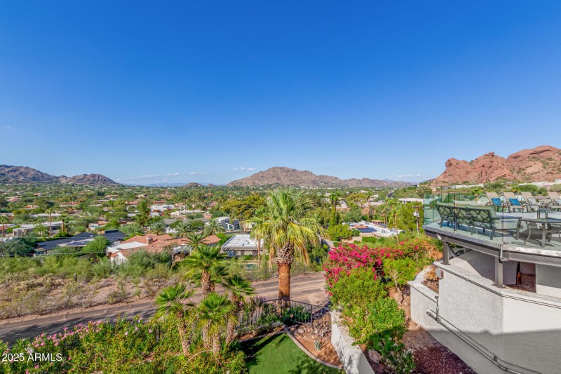 85 - Camelback Canyon