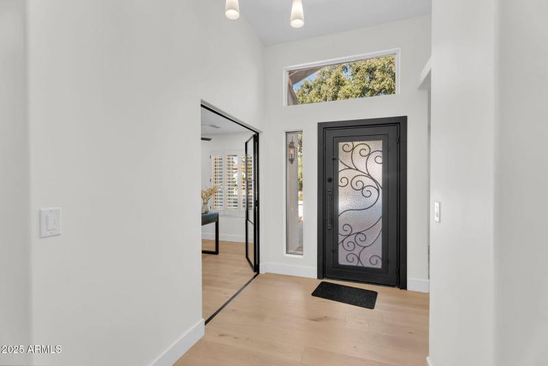 4-web-or-mls-7655 E Windrose Dr - 18