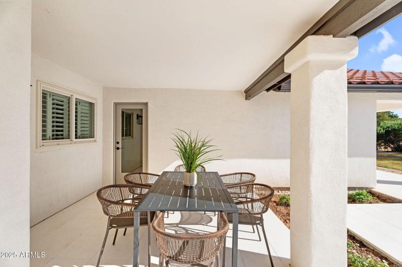 49-web-or-mls-7655 E Windrose Dr - 43