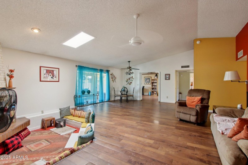 11-web-or-mls-E Player Dr-S2309-011