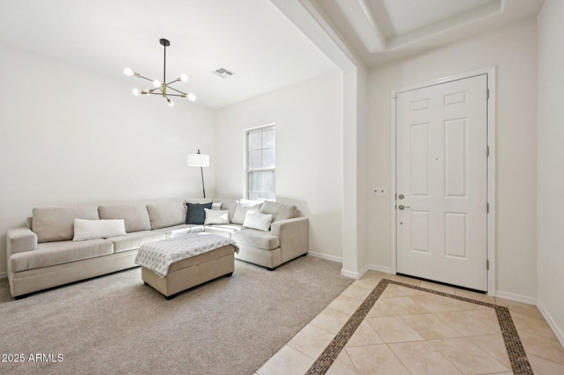 5-web-or-mls-N 161st Ave-S3009-005