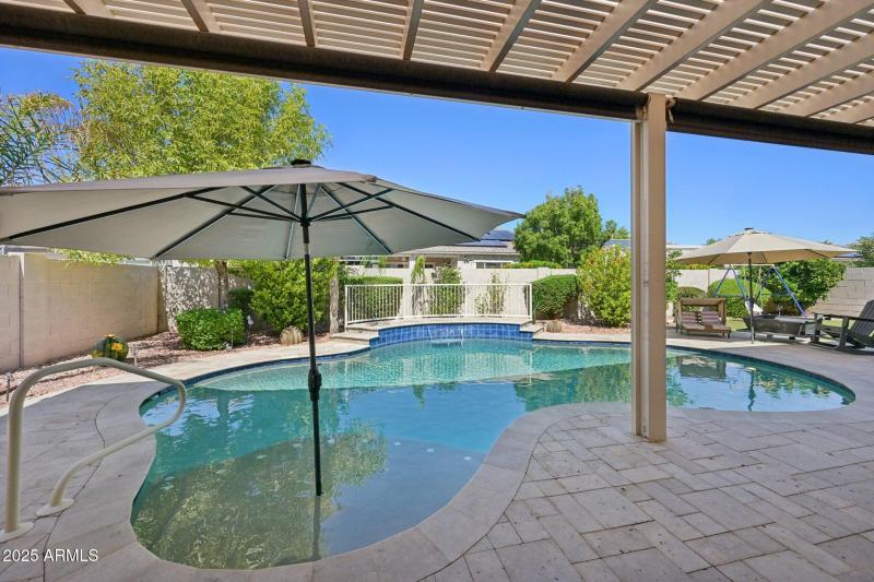 45-web-or-mls-N 161st Ave-S3009-045