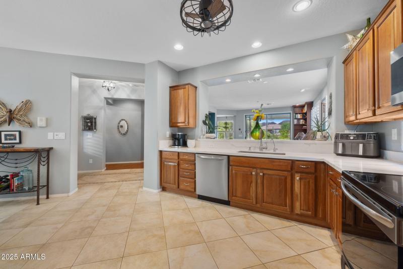 11-web-or-mls-1704-w-dion-dr