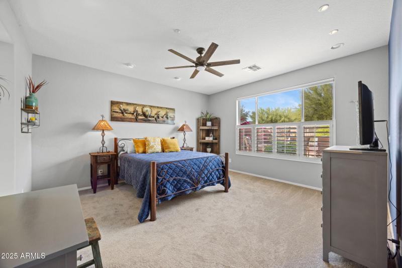 16-web-or-mls-1704-w-dion-dr