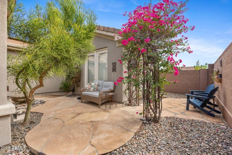 27-web-or-mls-1704-w-dion-dr